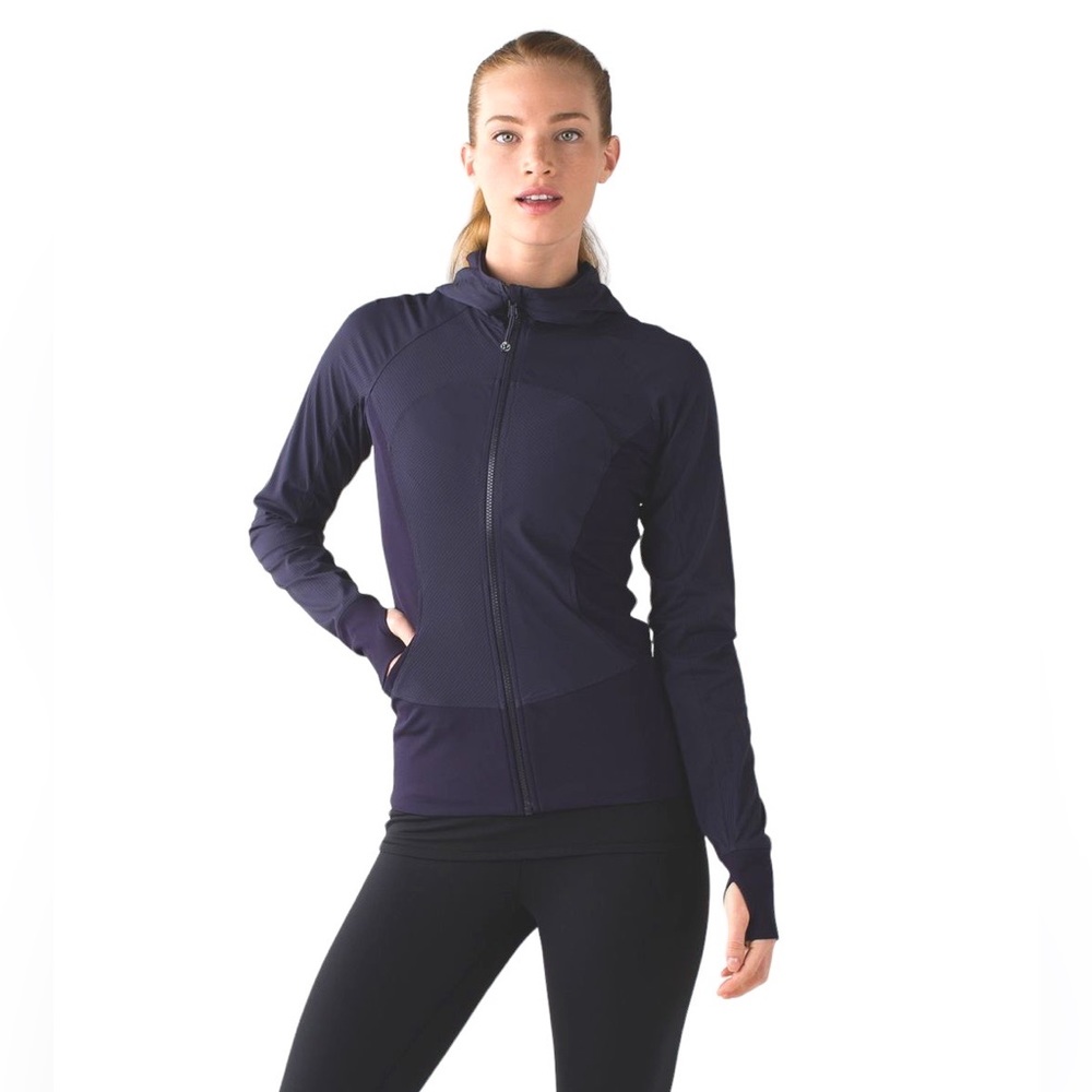Lululemon In Flux reversible hooded front zip Jacket. Luon Fabric